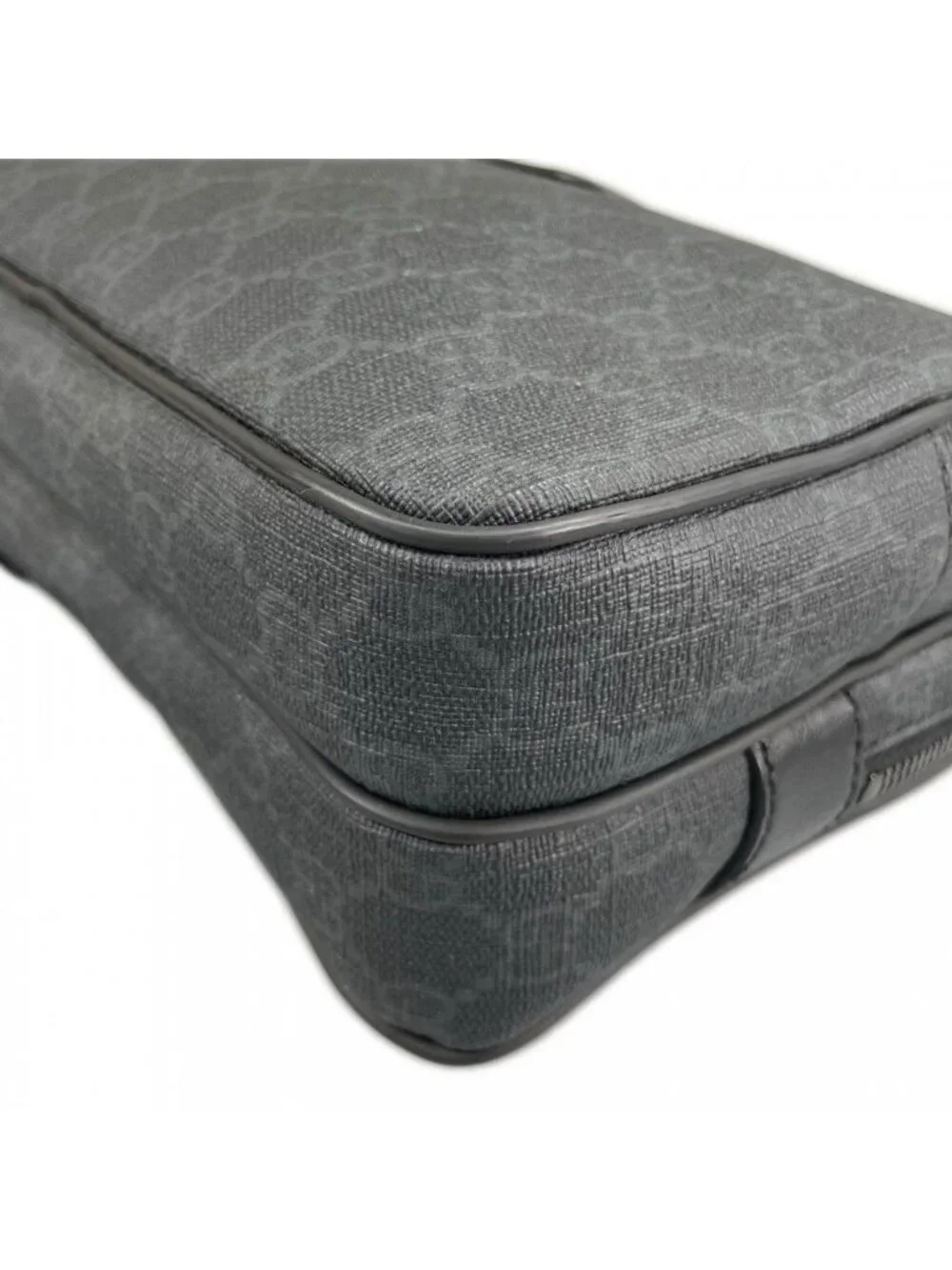 Gucci Clutch GG Supreme Black Silver